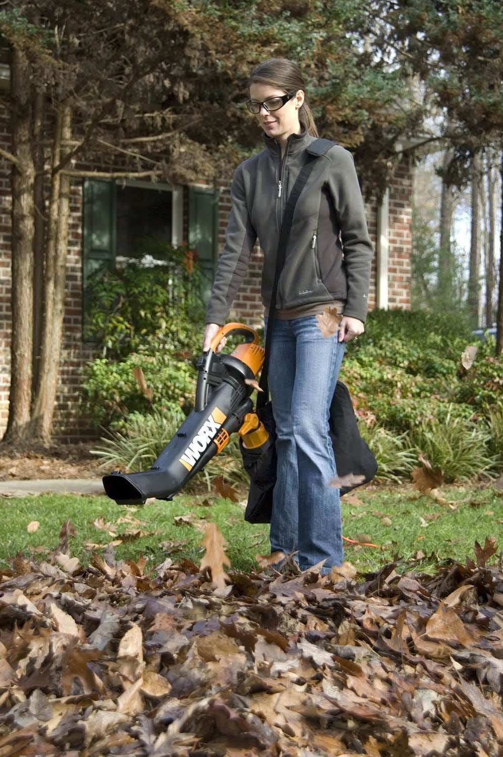 Corded Electric Blower/Mulcher/Vacuum V430456