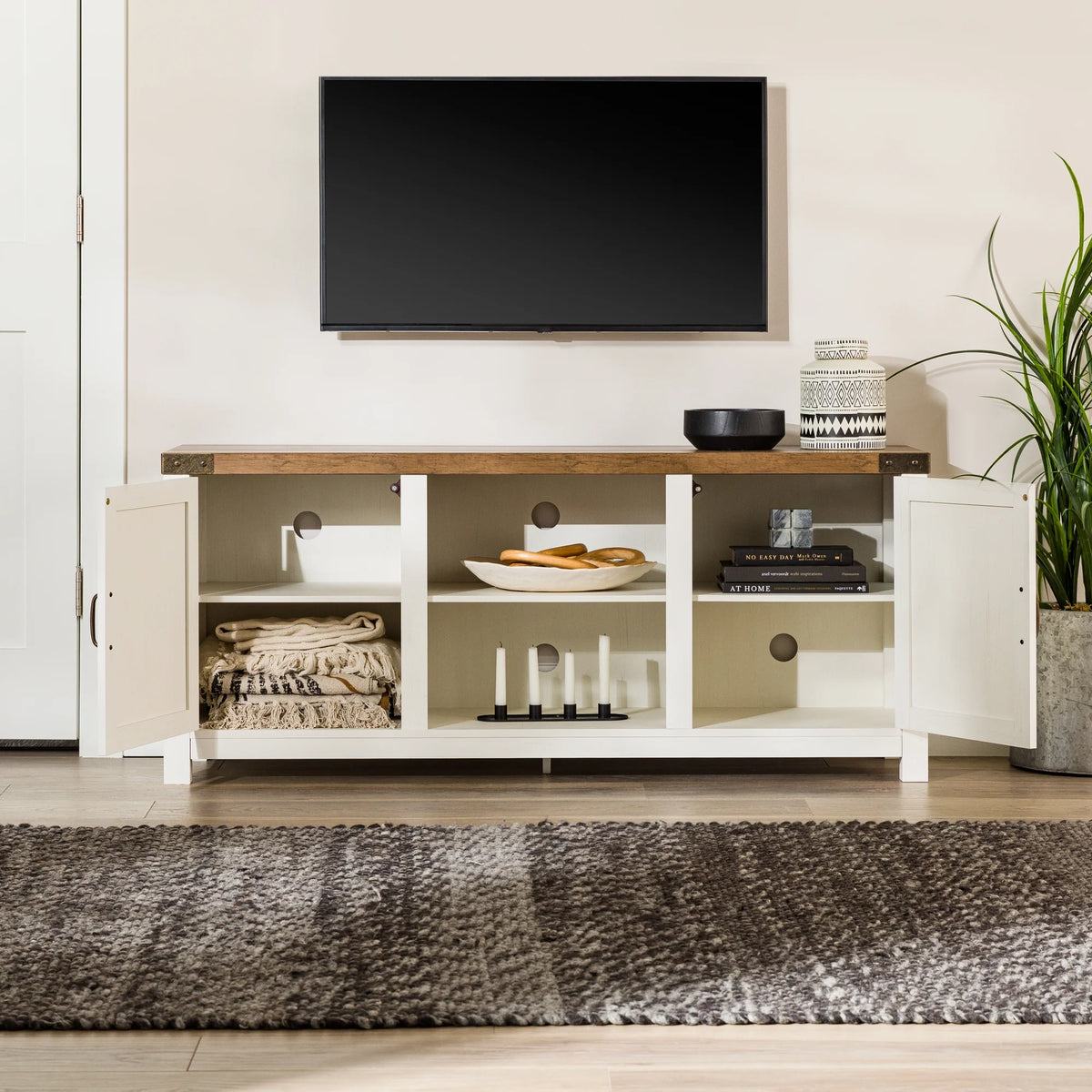 White Barn Door TV Stand Z13702
