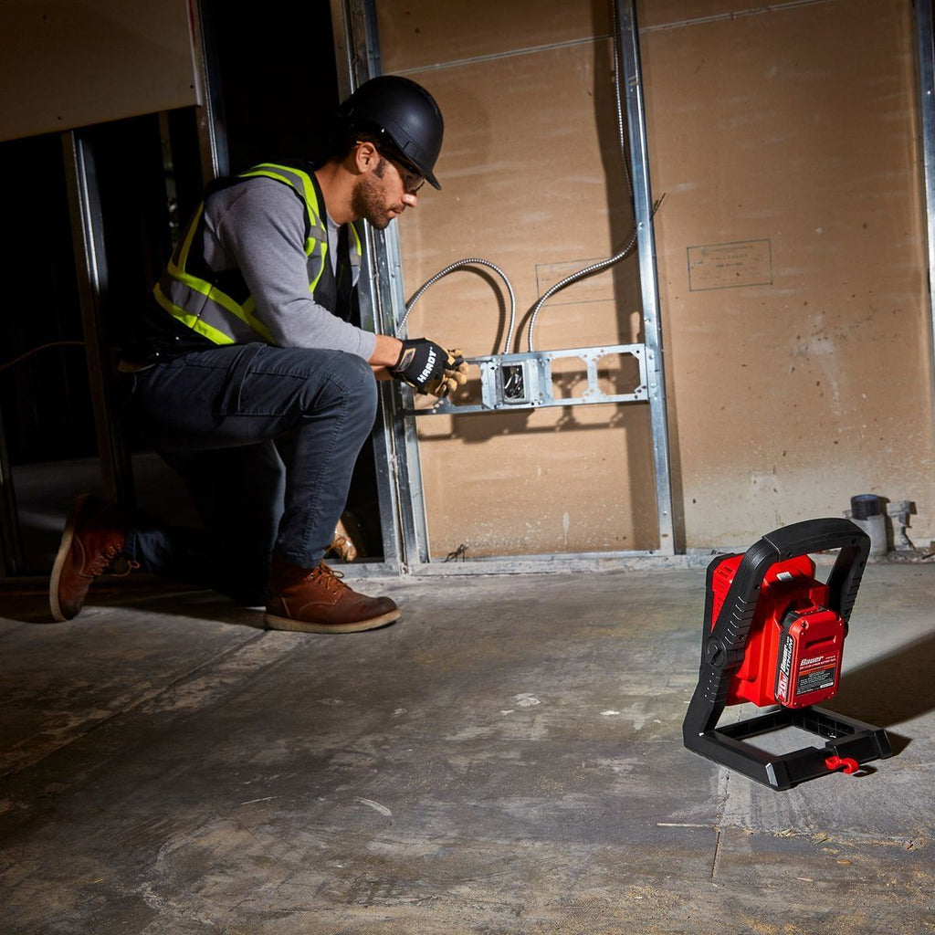20V Cordless 2000 Lumen Dual Power Work Light G32539