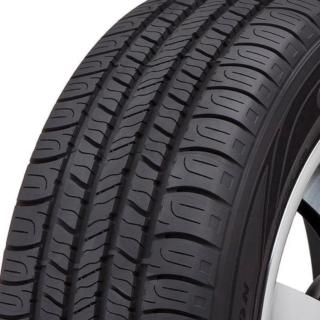Set of 4 All-Season 195/65R15 91T Tires N8245