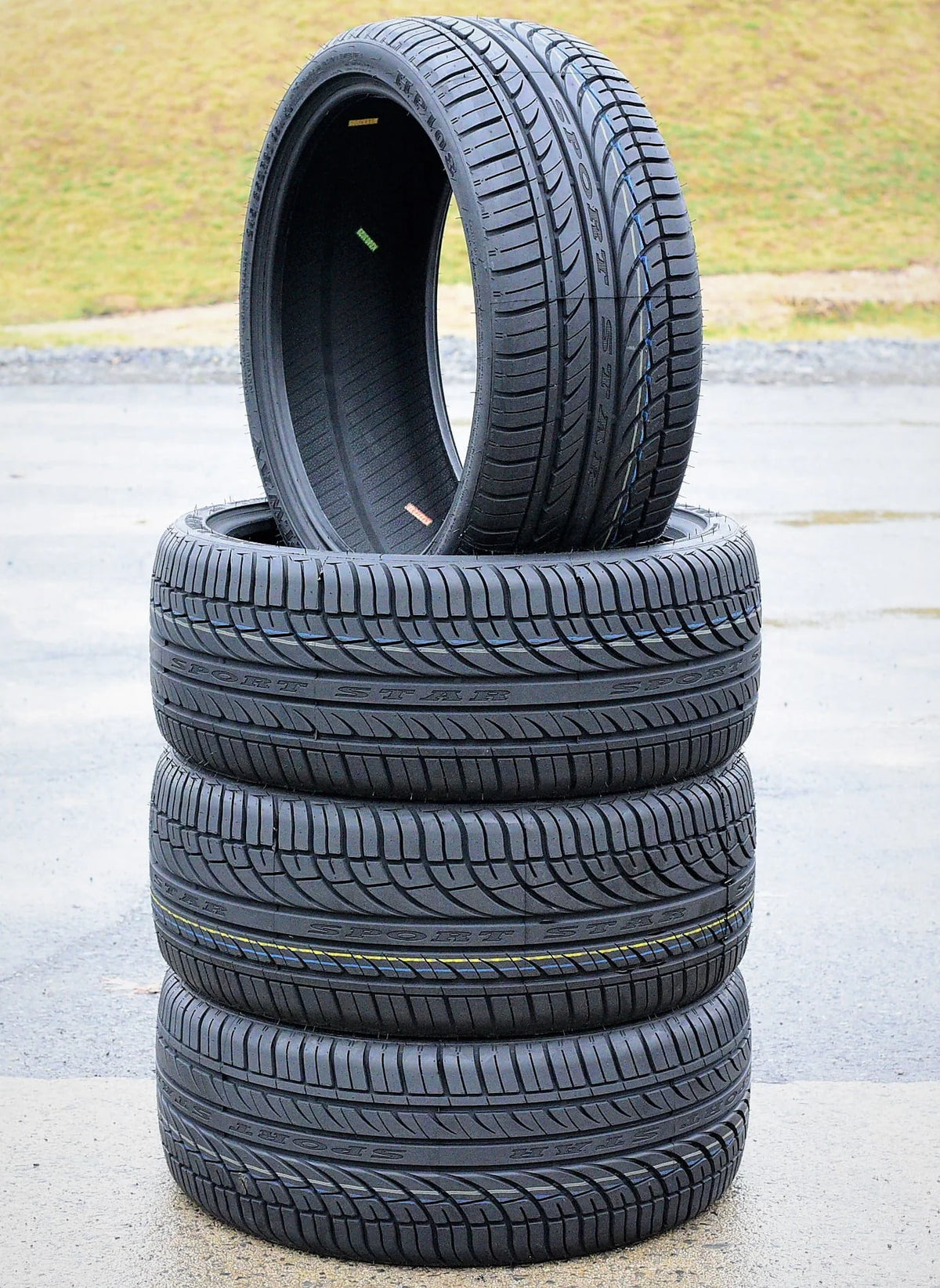 Set of 4 High Performance Tires H65590