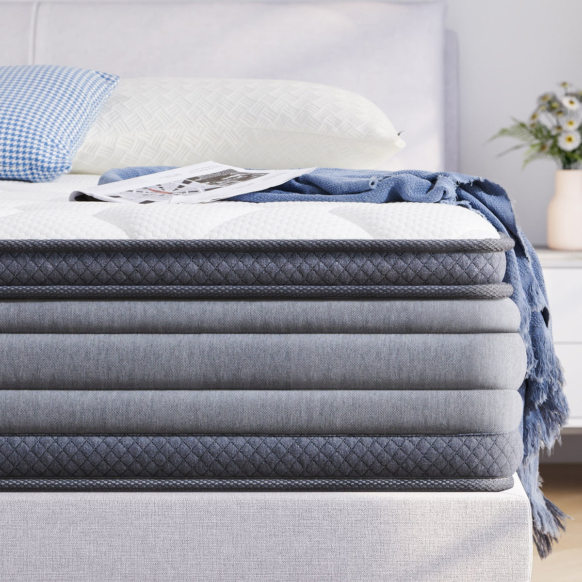 Queen 9" Hybrid Gel Memory Foam Innerspring Mattress O394