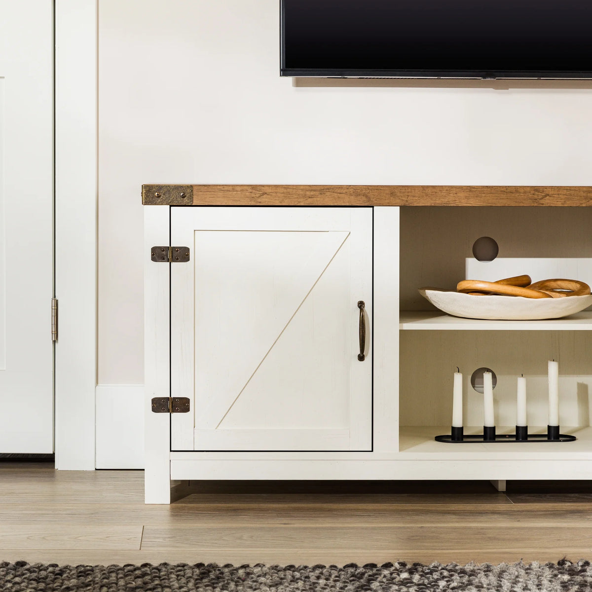 White Barn Door TV Stand Z13702