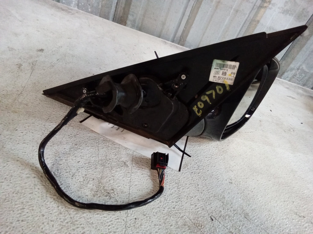 Passenger Side RH Side Door Mirror C907