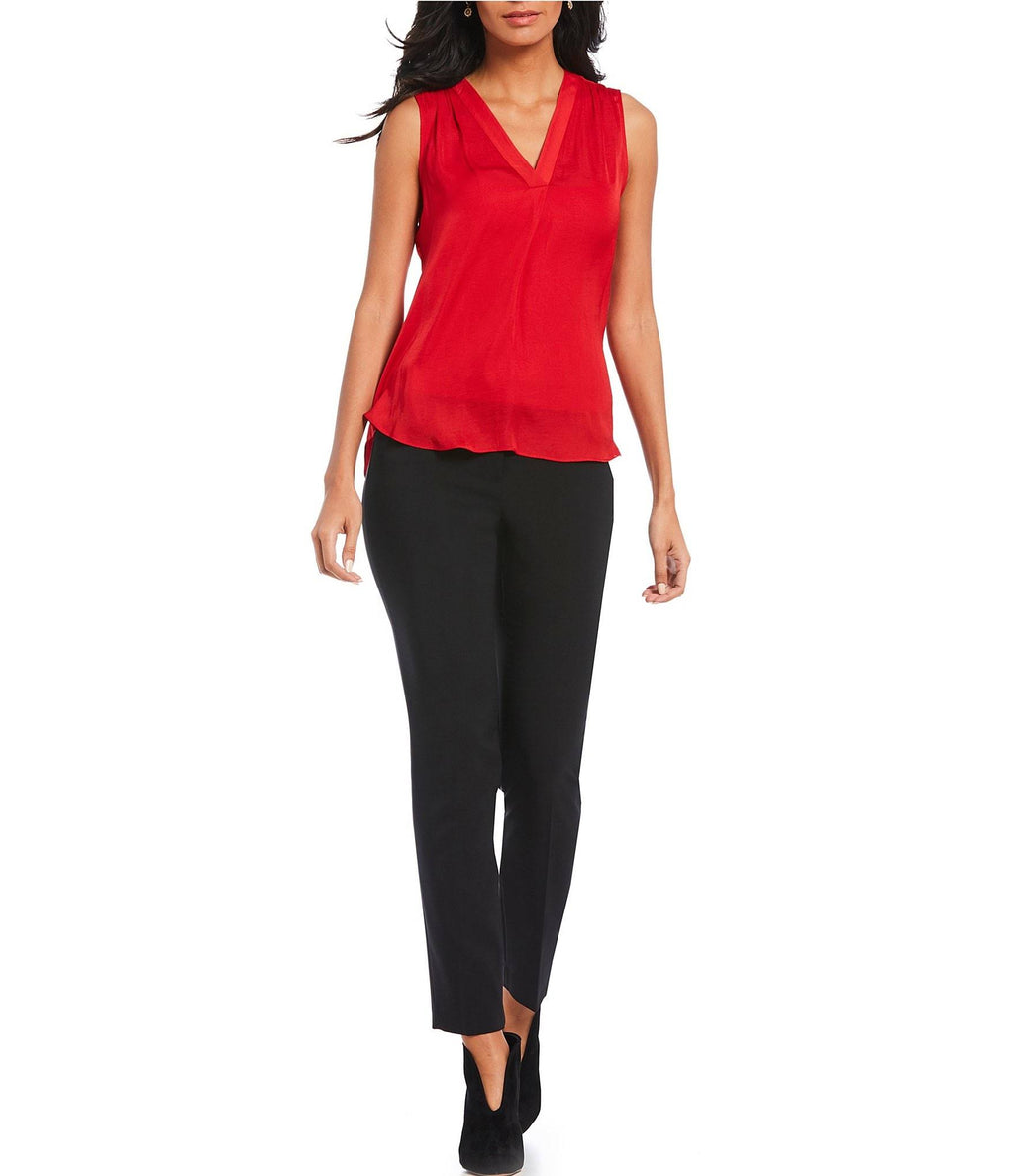 V-Neck Sleeveless Blouse F636862