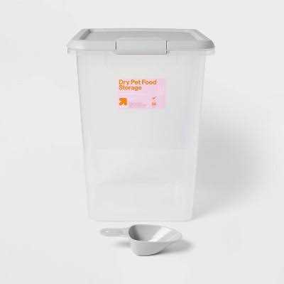 Pet Food Storage Tub with Built-in Scoop Z8986