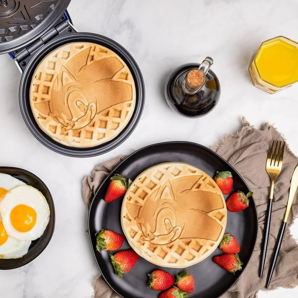 Sonic the Hedgehog Waffle Maker Z512