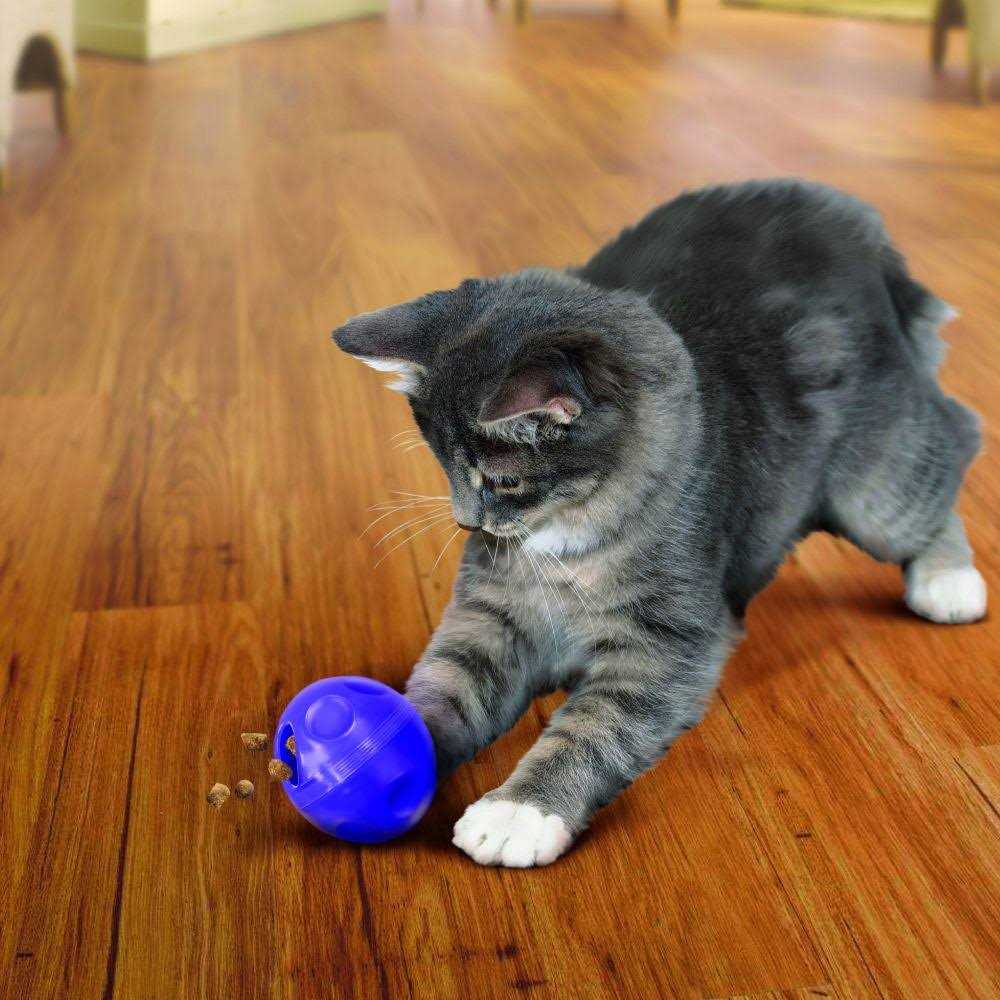 Cat Treat Ball E741
