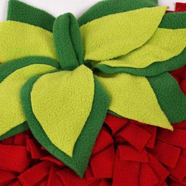 Strawberry Dog Snuffle Mat P123321