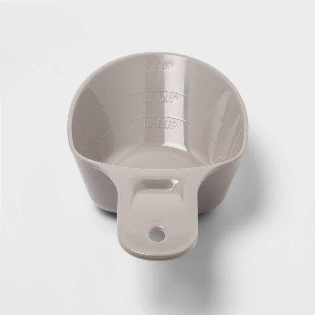 Pet Food Storage Tub with Built-in Scoop Z8986